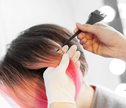 Hairdresser Does Hair Style Of Woman 2025 02 24 18 41 52 Utc